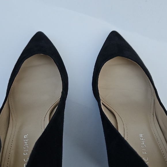 Marc Fisher Black Heels Classic Design - Picture 7 of 12